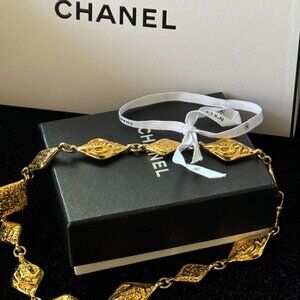 CHANEL MADEMOISELLE COCO NECKLACE, GOLD PLATED CERT. OF AUTHENTICITY INCL.